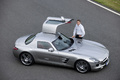 Mercedes SLS AMG gris profil vue de haut porte ouverte