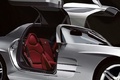 Mercedes SLS - Grise - illustration, détails portes