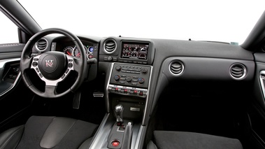 Nissan GT-R habitacle