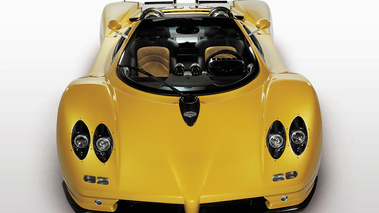 Pagani Zonda Roadster jaune face avant