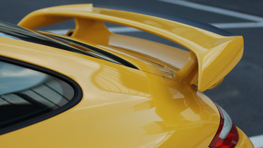 Porsche 997 GT2 jaune aileron