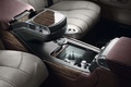 Range Rover Autobiography Ultimate Edition marron console centrale arrière