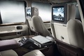 Range Rover Autobiography Ultimate Edition marron écrans appuis-tête