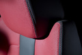 Range Rover Evoque 5 portes - rouge - détail, sièges