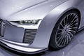 Mondial de l'Automobile Paris 2010 - Audi E-Tron Spyder gris jante