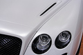 Mondial de l'Automobile Paris 2010 - Bentley Continental Supersports Cabriolet blanc phare avant