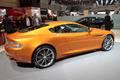 Aston Martin Virage orange 3/4 arrière droit 2