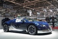 Bugatti Veyron Grand Sport carbone bleu 3/4 avant droit
