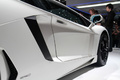 Lamborghini Aventador LP700-4 blanc portière