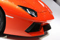Lamborghini Aventador LP700-4 orange phare avant