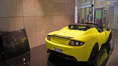 Top Marques Monaco 2010 - Tesla Roadster Sport jaune 3/4 arrière droit