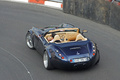 Top Marques Monaco 2010 - Wiesmann MF4 Roadster bleu 3/4 arrière gauche vue de haut test drive