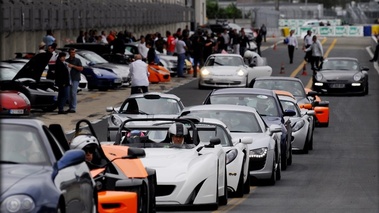 Bugatti Le Mans Stands