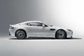 Aston Martin V8 Vantage GT4 blanc profil