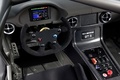 Mercedes SLS AMG GT3 blanc tableau de bord
