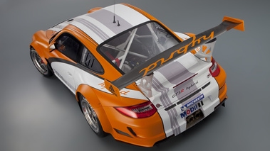 Porsche 911 GT3 R Hybrid 2011 3/4 arrière studio vue de haut