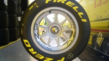 Pirelli pneu GP3 2