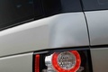 Range Rover Autobiography beige feu arrière debout 2