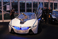 BMW Vison Efficient Dynamics blanc face avant porte ouverte