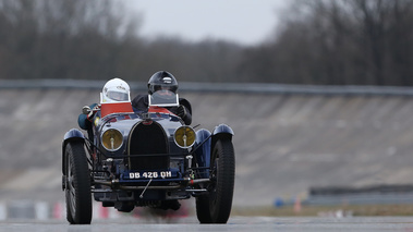 Coupes de Printemps 2016 - Bugatti Type 51 bleu face avant
