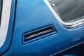 God Save The Car 2018 - Jensen Interceptor III bleu logo aile arrière