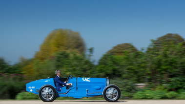 Hampton Court Palace Concours of Elegance 2017 - Bugatti Type 54 bleu filé