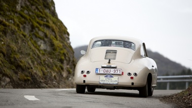 Porsche 356, blanche, action dos