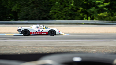Le Mans Classic 2022 - Porsche 908 blanc/rouge filé