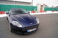 Aston Martin DB9 Volante bleu face avant