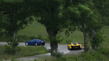 McLaren P1 jaune & F1 bleu 