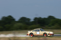 Porsche 911 Carrera beige 3/4 avant droit filé