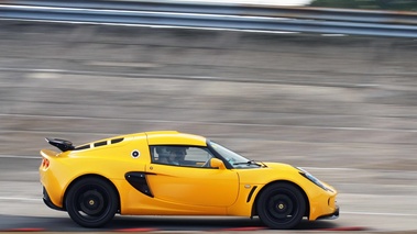 Autodrome Radical Meeting - Lotus Exige S2 jaune filé