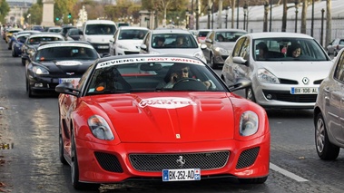 NFS Most Wanted 2012 - Ferrari 599 GTO rouge face avant