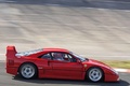 Rendez-Vous Ferrari à Montlhéry 2011 - Ferrari F40 rouge filé