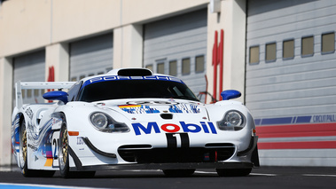 Roulage circuit Paul Ricard HTTT - Le Castellet - Porsche 911 GT1 Evolution blanc 3/4 avant droit 2