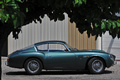 Aston Martin DB4 GT Zagato vert profil
