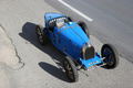 Bugatti Type 35C bleu 3/4 avant droit vue de haut