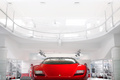 Musée Ferrari - Mythos face avant debout