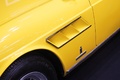 Ferrari 330 GTC jaune aérations aile avant