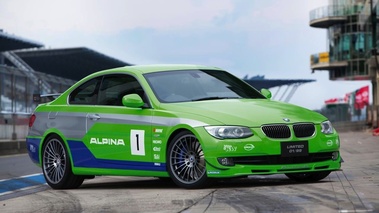 Alpina B3 GT3 - verte - 3/4 avant droit