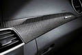 Mercedes C63 AMG Coupe rouge insert carbone tableau de bord