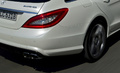 Mercedes CLS 63 AMG Shooting Brake blanc feux arrière travelling
