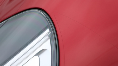 Aston Martin DB9 rouge film protection