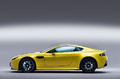 Aston Martin V12 Vantage S jaune profil