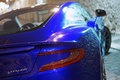 Aston Martin Vanquish bleu feux arrière