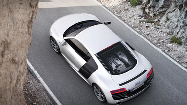 Audi R8 Spyder 2013 - rouge - 3/4 supérieur gauche