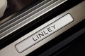 Bentley Continental Flying Spur Linley noir pas de porte