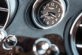 Bentley Continental GT Speed bordeaux horloge debout
