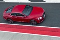 Bentley Continental GT V8 rouge 3/4 avant droit vue de haut