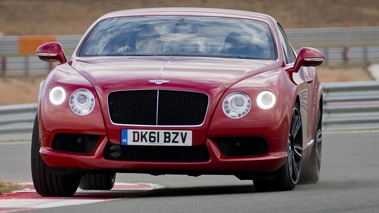 Bentley Continental GT V8 rouge face avant 2